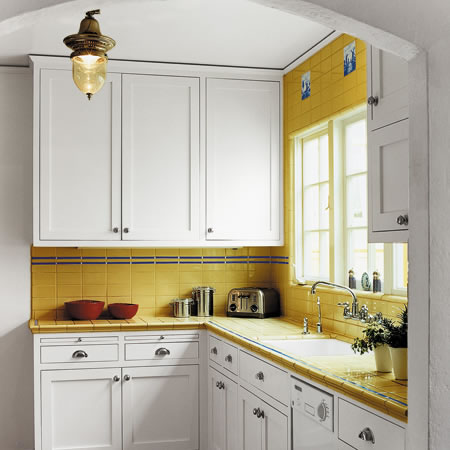 Kitchen Design Tiles Pictures on My Yellow Tile Fever   A Perspective Of Design